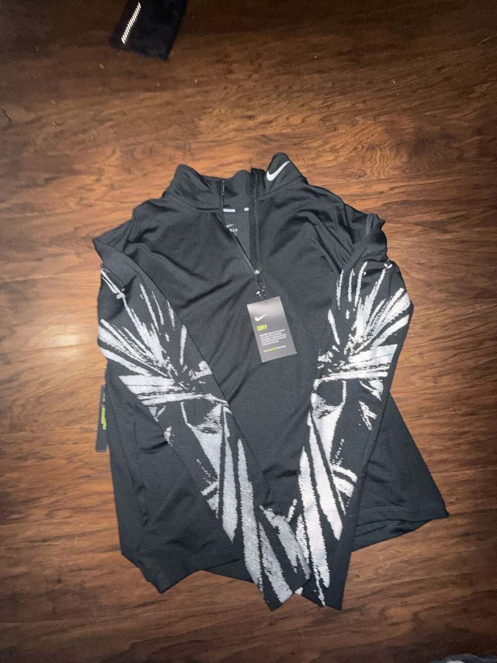 Nike Women's Element Half-Zip Running Top BV4375-010 Reflective Graphic